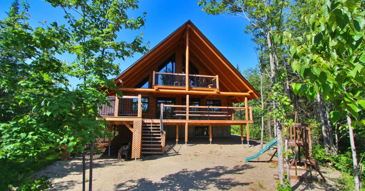 Découvrez le chalet Le Grand-Chef - Au Chalet en Bois Rond
