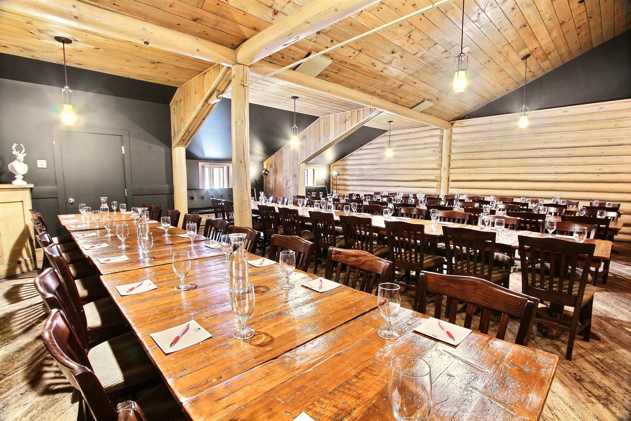 Plan a business event - Au Chalet en Bois Rond